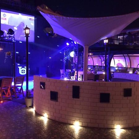 Vijay Paradise Lucknow Exterior foto