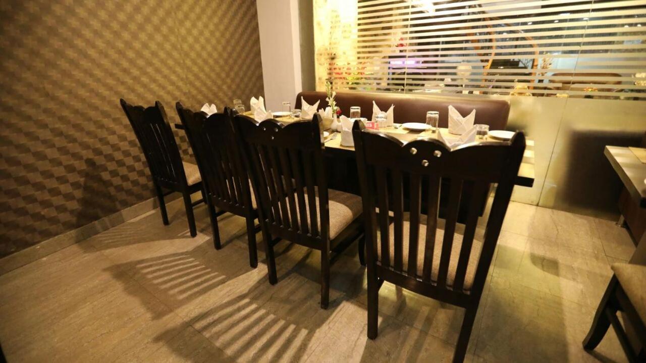 Vijay Paradise Lucknow Exterior foto