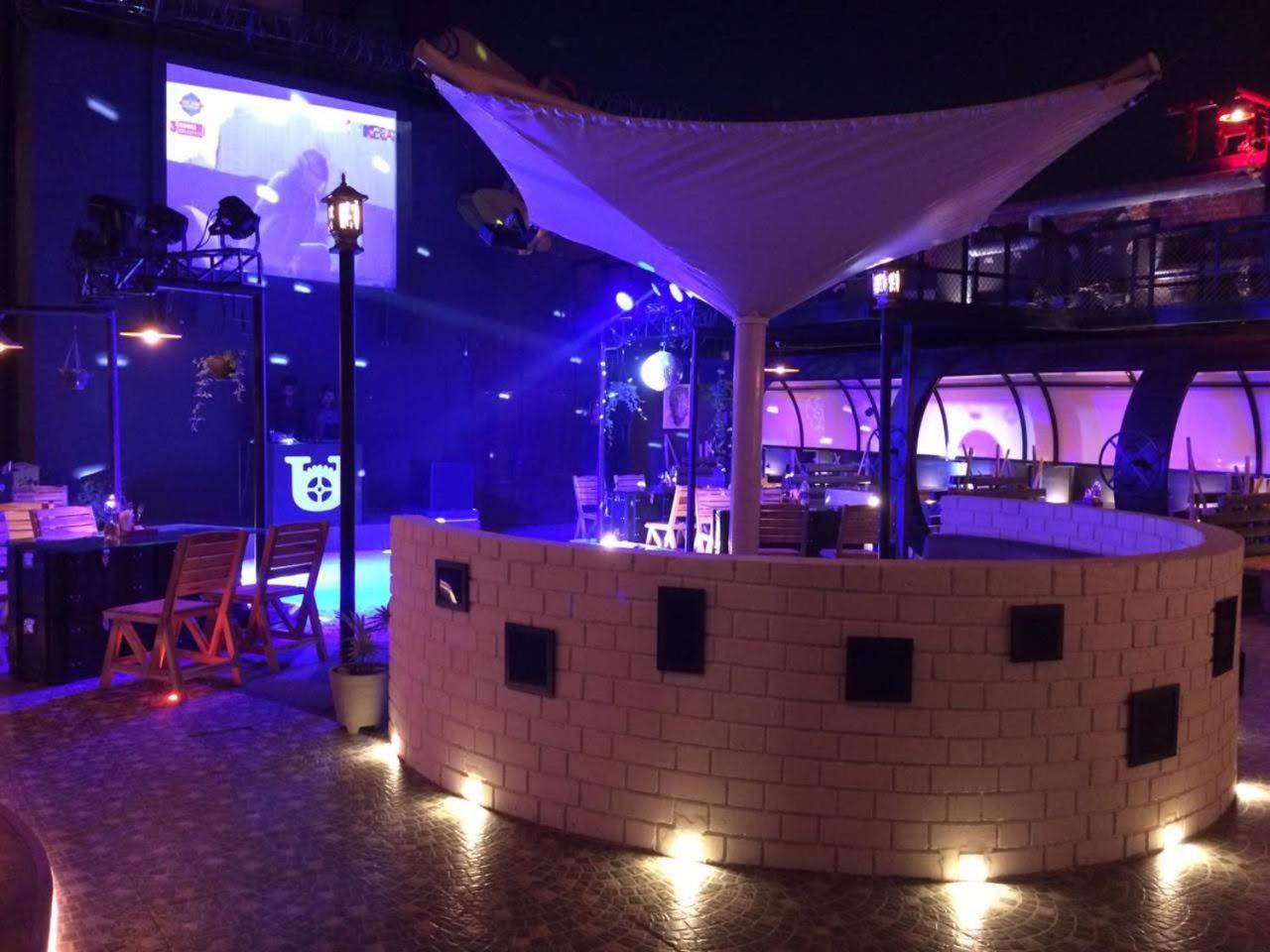 Vijay Paradise Lucknow Exterior foto